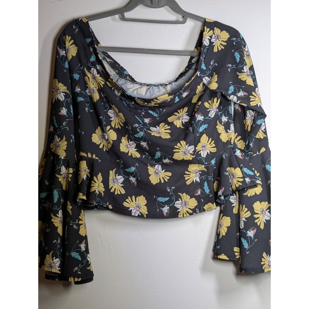 Black Yellow Floral Off Shoulder‎ Ruffle Flutter Flare Sleeve Cropped Blouse Top